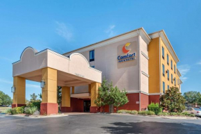  Comfort Inn & Suites Clinton  Клинтон